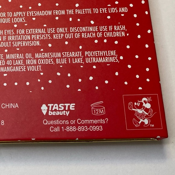 Disney Minnie Mouse Eyeshadow Palette - Picture 9 of 10